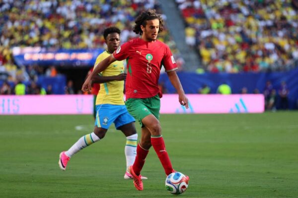 Manchester City shënjestron talentin Bouaddi, Lille kërkon 100 milionë euro