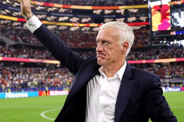 FIFA i përgjigjet Deschampsit pas kritikave ndaj gjyqtarit