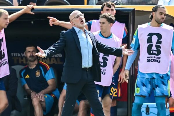 De la Fuente për sjelljen e lojtarëve të Argjentinës pas finales: Reagimi i tyre ishte i patolerueshëm!
