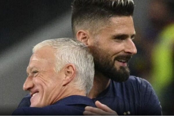Giroud, një mesazh për Deschamps: Do të jemi të lidhur për jetë