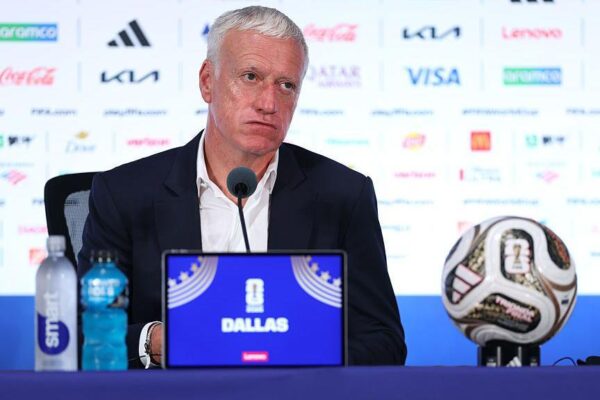 Deschamps, lamtumirë me “vrer” nga Franca: Klimë e padurueshme, iki për të mirën e të gjithëve