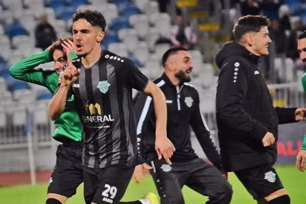 Zyrtare: Ish-lojtari i Red Bull Salzburgut transferohet në Klinë