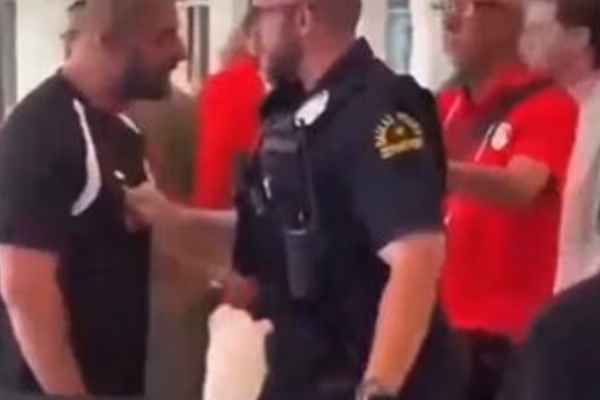 Skandal në Botëror, polici amerikan përfshihet në një incident me Kombëtaren egjiptiane