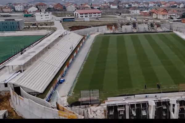 Futbollistët e diasporës ftohen të stërviten falas në Kampin Nacional në Hajvali
