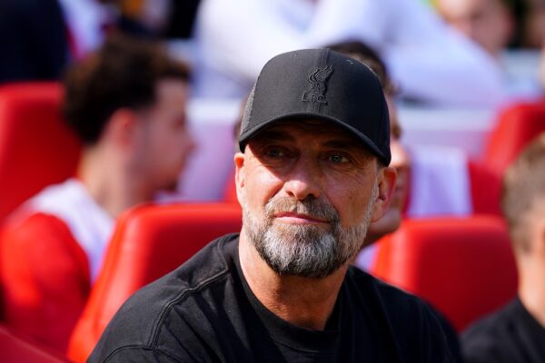 “Po, më kanë telefonuar dhe jam gati”! Klopp ndërron mendje dhe nuk del dot kundër vendit të tij