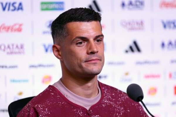 Sunderland refuzon Chelsean-Granit Xhaka mbetet i paprekshëm