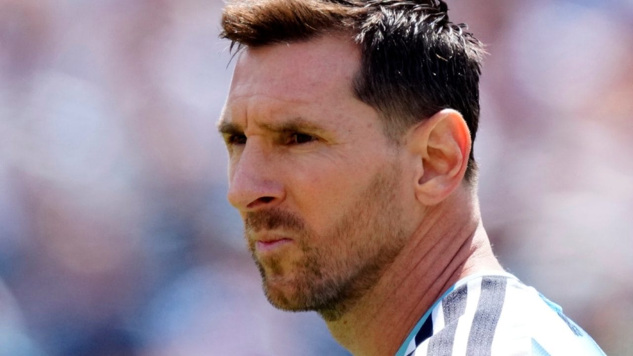 Leo Messi ha segnato 125 gol in 207 partite con l'Argentina.