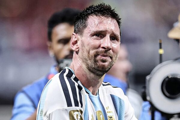 Messi flet pas humbjes: I trishtuar pasi luajtëm me zemër, e pranojmë se Spanja ishte superiore