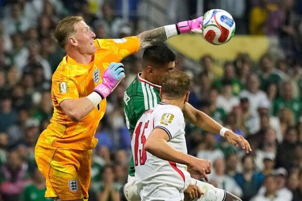 Pickford: M’u desh të përvishja mëngët për t’u kualifikuar, ky është standarti ku dua të vë veten time
