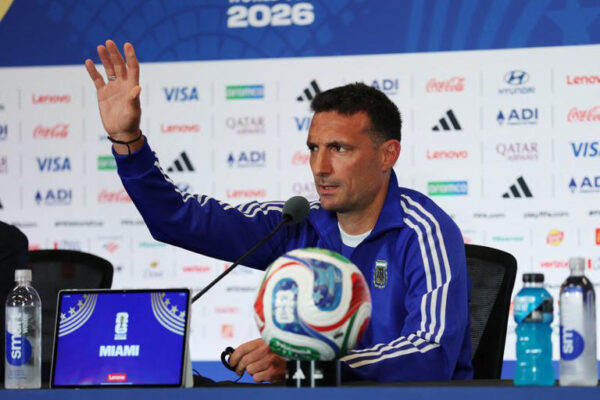 Scaloni: Do ta firmosja për finalen Argjentinë–Spanjë, por kemi ende shumë rrugë përpara