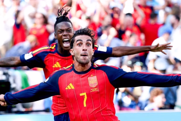 Spanja kampione e botës, mposht Argjentinën në finale