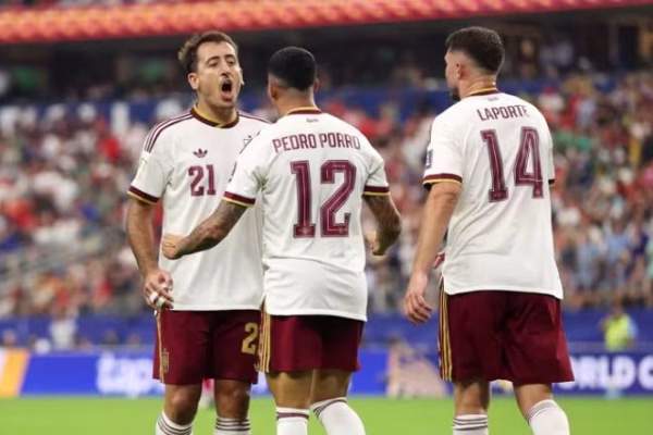 Spanja në finale të Botërorit, eliminon Francën