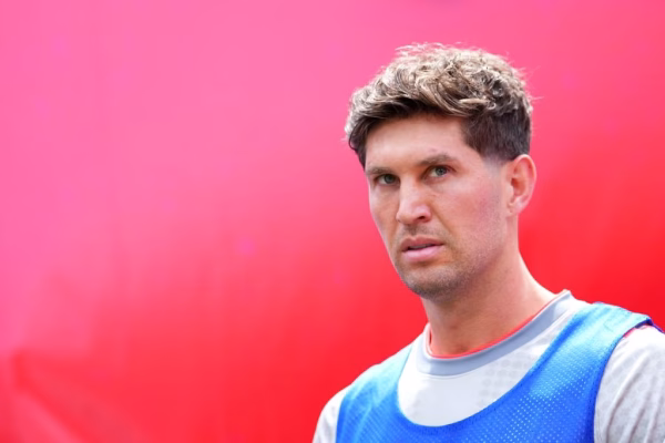 Stones firmos për dy vjet me Interin
