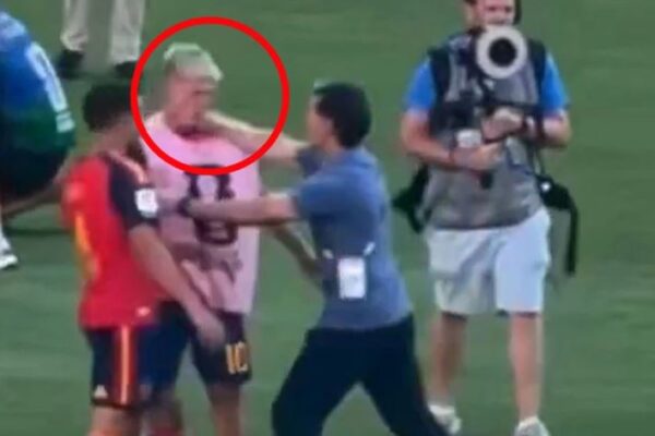Dani Olmo zbulon arsyen pse nuk reagoi pas goditjes në fytyrë nga stafi argjentinas