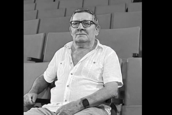 ​Futbolli kosovar humb një tjetër legjendë, Ademi: Njëri prej emrave të mëdhenj dhe figurave emblematike të futbollit të Kosovës