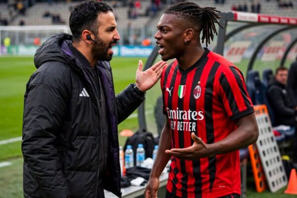 Rafael Leao përgënjeshtron zërat për përplasje me Amorimin
