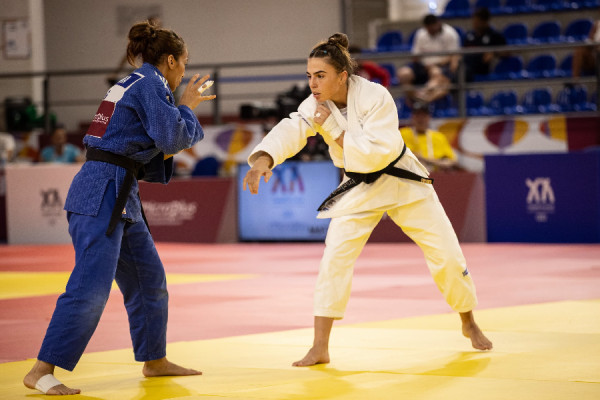 ​Erza Muminoviq në luftë për medaljen e bronztë në Taranto 2026