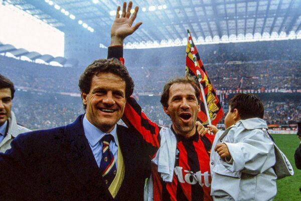 Lamtumira e Franco Baresit. Bota e futbollit në zi, mesazhe prekëse për legjendën e Milanit