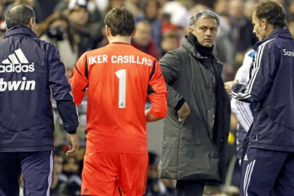 Mourinho zbulon çfarë ndodhi me Casillas: Mendërisht ishte shumë keq, lojtarë të llastuar…