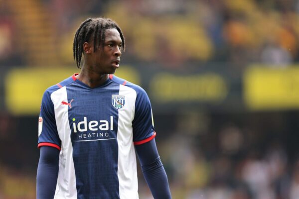 Tragjedi në futboll: Ish-lojtari i West Bromwich, Quevin Castro, vdes në moshën 25-vjeçare