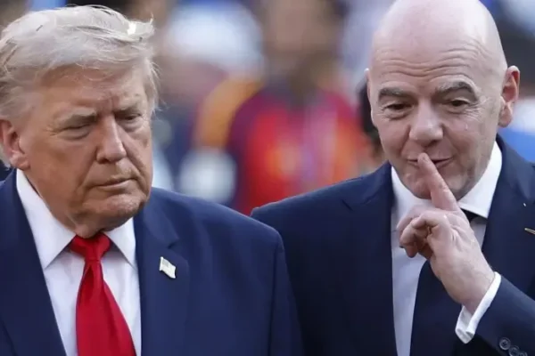 Akuza tronditëse ndaj Infantinos: Na shantazhuan. Nëse mbështesnim rizgjedhjen e tij, FIFA do të na ndihmonte