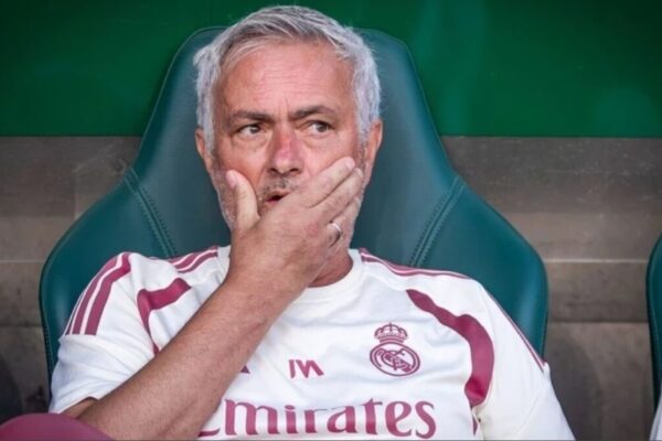 Goditje për Real Madridin para ndeshjes me Espanyolin, Mourinho konfirmon dy mungesa