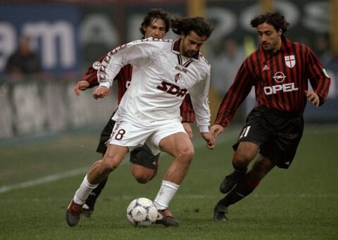 Torino-Milan dhe blerja rekord që tronditi Italinë