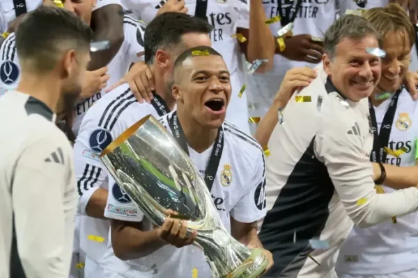 Dy vite nga debutimi i Mbappé me Real Madridin; çfarë premtonte dhe çfarë po ndodh