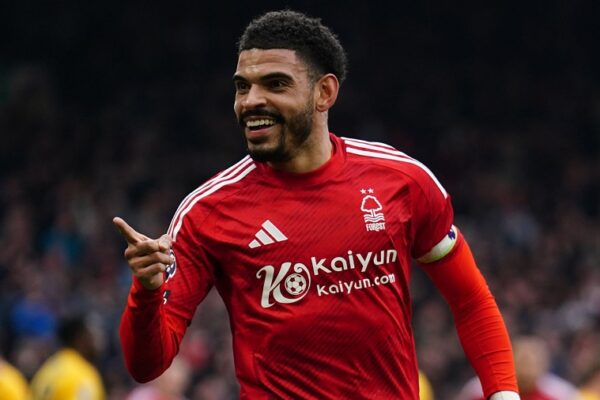 Bayern Munich “blindon” Olise, por piketon alternativën kryesore në rast largimi