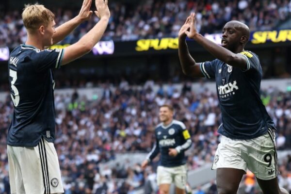 Bëri namin në merkato, por Tottenham nuk po “ndez” këtë sezon të ri dhe “fiket” nga Newcastle (video)