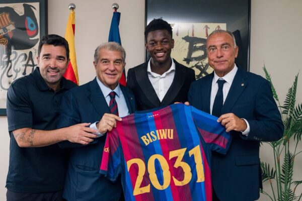 🔥 “Një ëndërr e bërë realitet, kam folur tashmë me Flick dhe do të punoj shumë”, Barcelona prezanton zyrtarisht transferimin e ri
