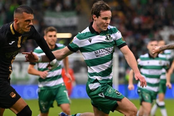 Egnatia dorëzohet në pjesën e dytë, i duhet një mrekulli në ndeshjen e kthimit për kualifikimin në play-off