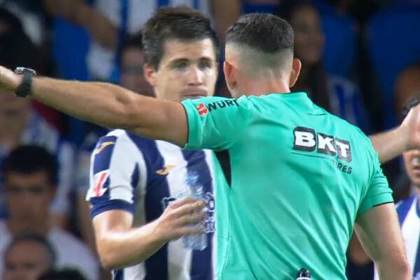 La Liga, kaos për rregullin e ri: “skuqet” trajneri i Sociedad-it