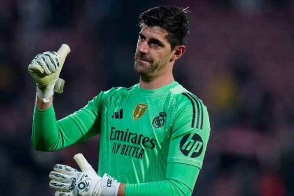 Courtois zbulon sekretin e Mourinhos-: “Ja çfarë e bën të veçantë”
