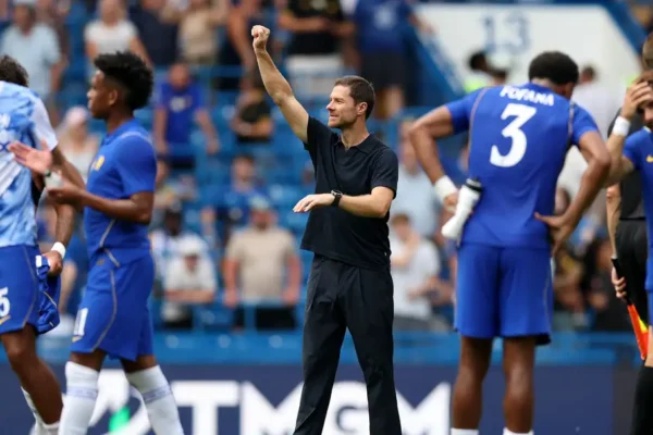 Alonso drejton për herë të parë Chelsea në shtëpi: Emocionuese, jemi gati për sezonin e ri