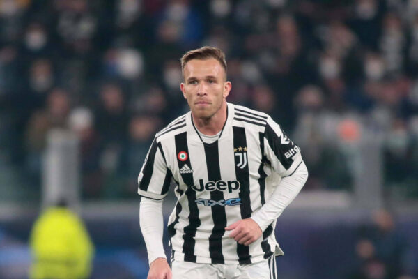 Juventus “shpëton” nga Arthur, braziliani drejt Besiktasit