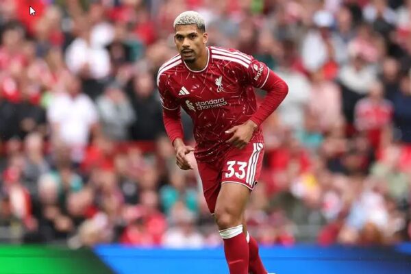 “Një tronditje e menjëhershme”, Araujo zbulon ndryshimin e madh mes Premier League dhe La Liga