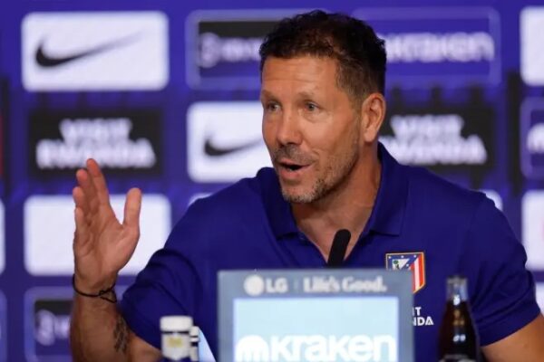 Simeone mbyll çështjen “Julián Álvarez”: Pronari i klubit ishte i vendosur, nuk lëviz që ketëj!