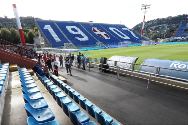 Champions, Como do të luajë në stadiumin e saj ndeshjet si skuadër pritëse