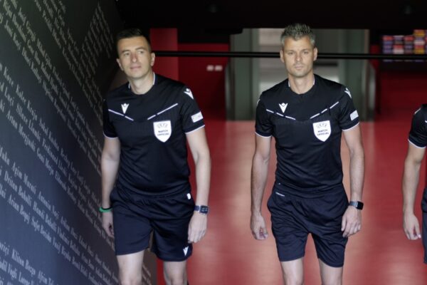 Conference League/ Arbitrat shqiptarë vendosin drejtësi në dy sfida të fazës play-off