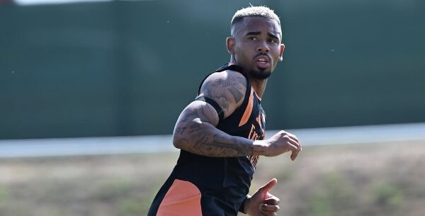 Barça gjen numrin 9-të, Arsenal i shet Gabriel Jesús-in për 10 mln €