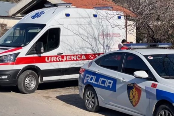 Aksident tragjik në Ksamil: Humb jetën i riu, drejtues i një furgoni