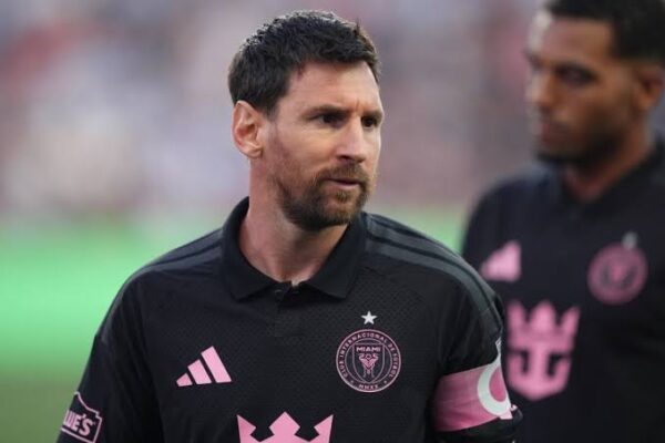 MLS gjobit Messin dhe Fray pas përleshjeve në ndeshjen ndaj Philadelphia Union