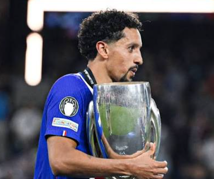 Marquinhos vendos rekord, lojtari i parë që fiton 40 trofe me një klub të vetëm