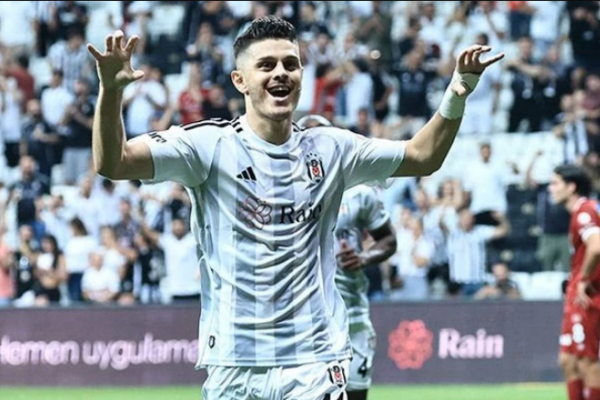 Besiktasi i kërkon Milot Rashicës të largohet – e lë jashtë skuadrës për ndeshjen e sotme
