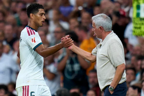 Mourinho: Tri pikë të rëndësishme, Bellingham është shumë kërkues ndaj vetes dhe të tjerëve