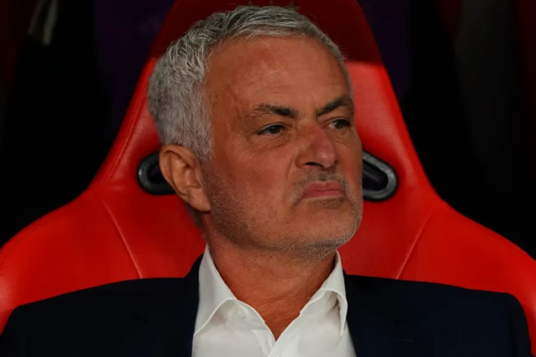 Shpërthen Mourinho, reagon ashpër ndaj trajtimit të Vinicius Jr në La Liga