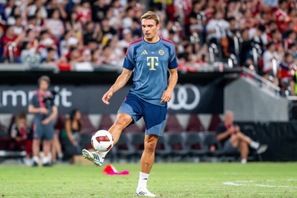 E bleu 51 mln euro, Bayern nuk arrin t’ia “ngecë” askujt mesfushorin portugez