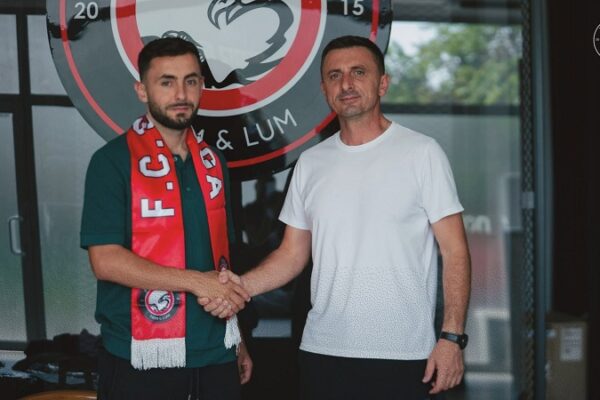 Qëndrim Ismajli prezantohet te Struga