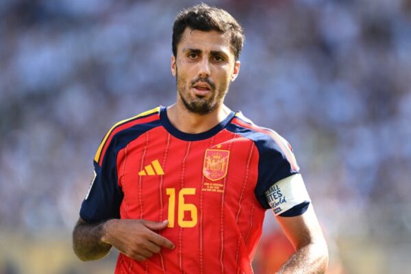 Dhjetë milionë euro ndajnë Rodri-n nga Barça